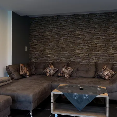 Daire Moderne-barrierefreie-ferienwohnung Buchenberg (Bavaria)