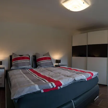 Moderne-barrierefreie-ferienwohnung *