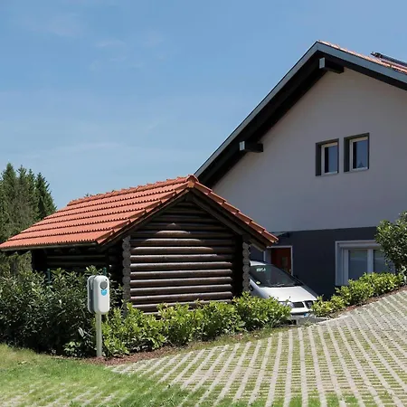 Moderne-barrierefreie-ferienwohnung *